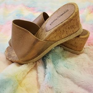 donald pliner janet wedge
